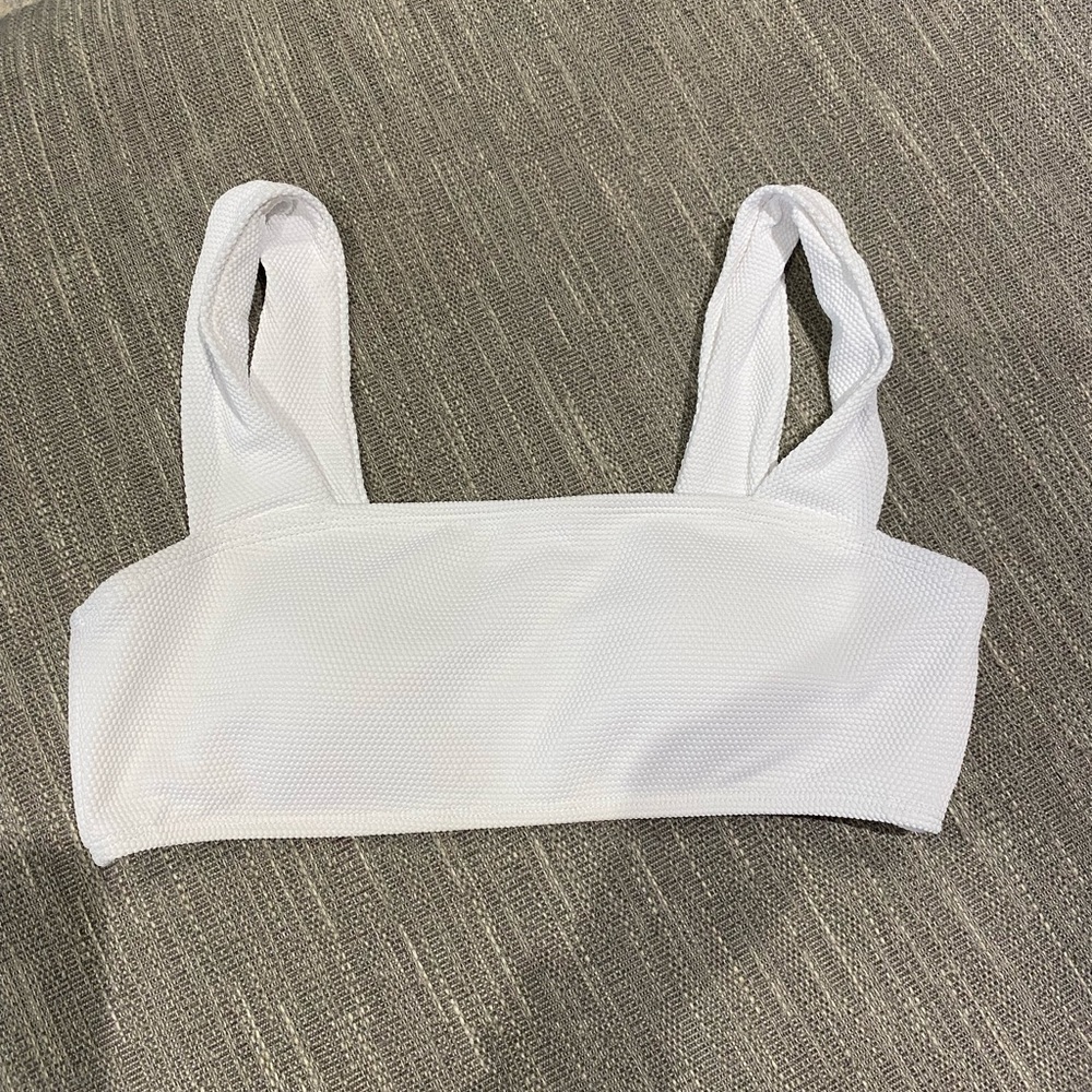 No boundaries swimsuit top